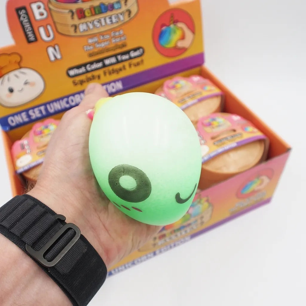 Antistresinis kamuoliukas „Vienaragio bandelė“ (Unicorn Squishy Bun)
