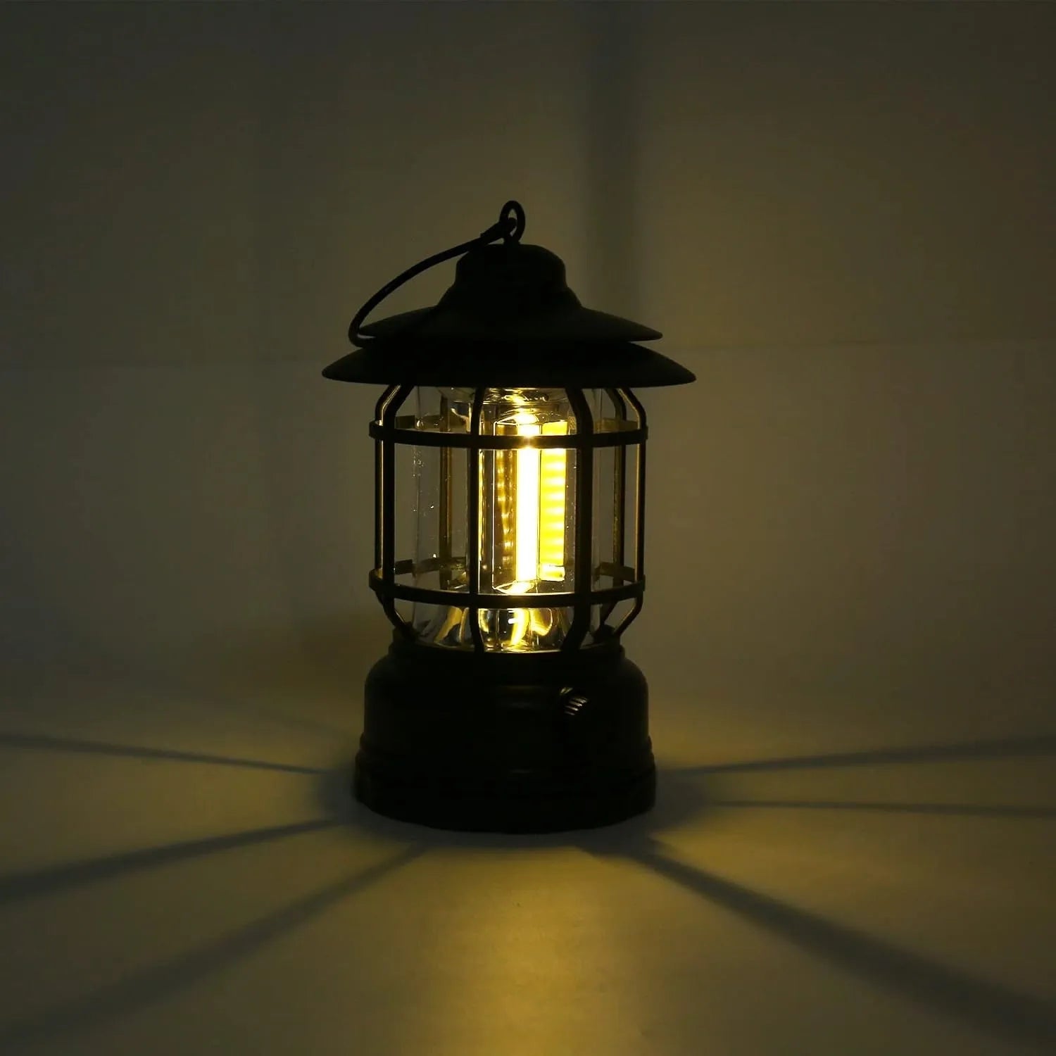 Nešiojama LED stovyklavimo lempa su pakabinimo kabliu (USB įkraunama)