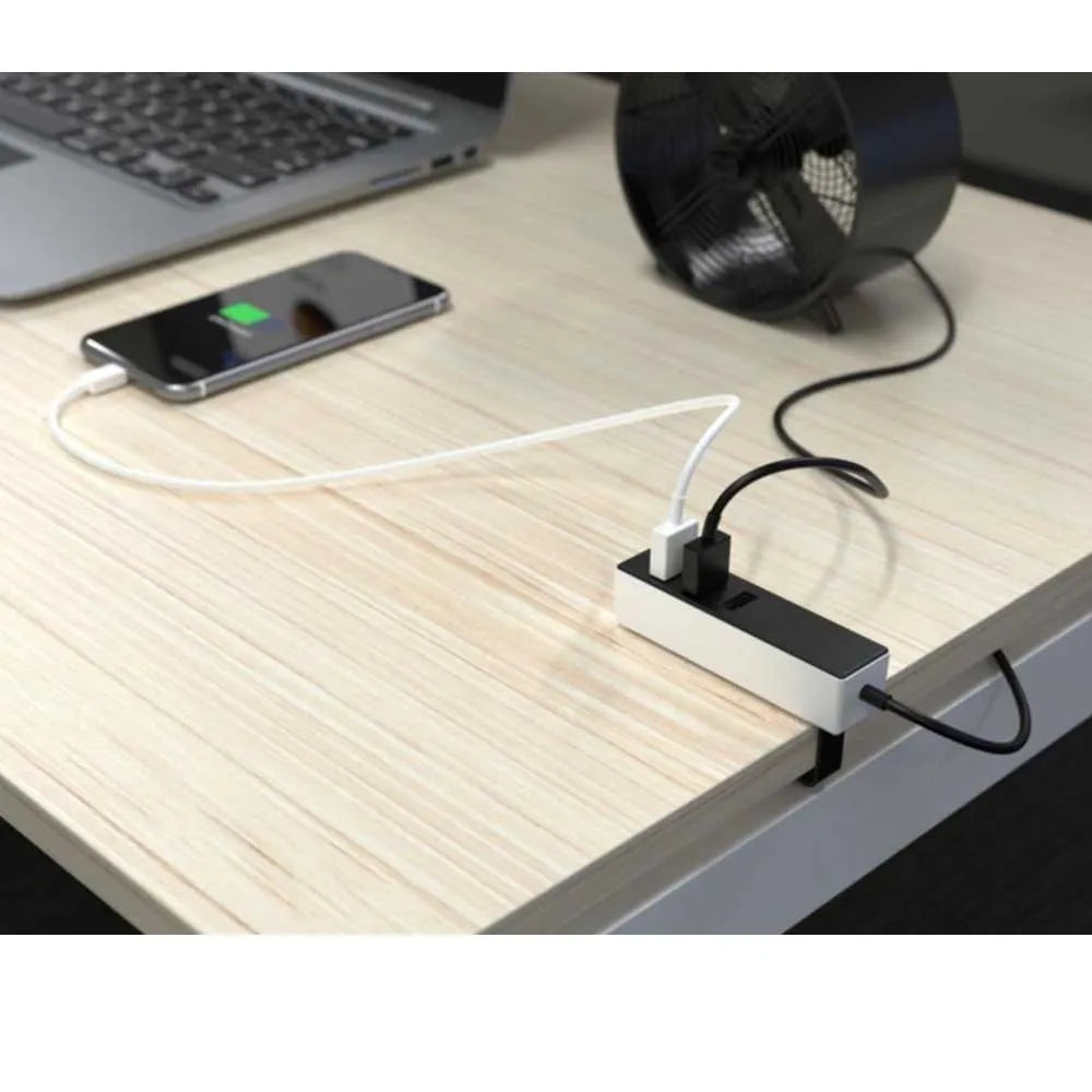 USB šakotuvas su 3 USB A jungtimis (tik krovimui)