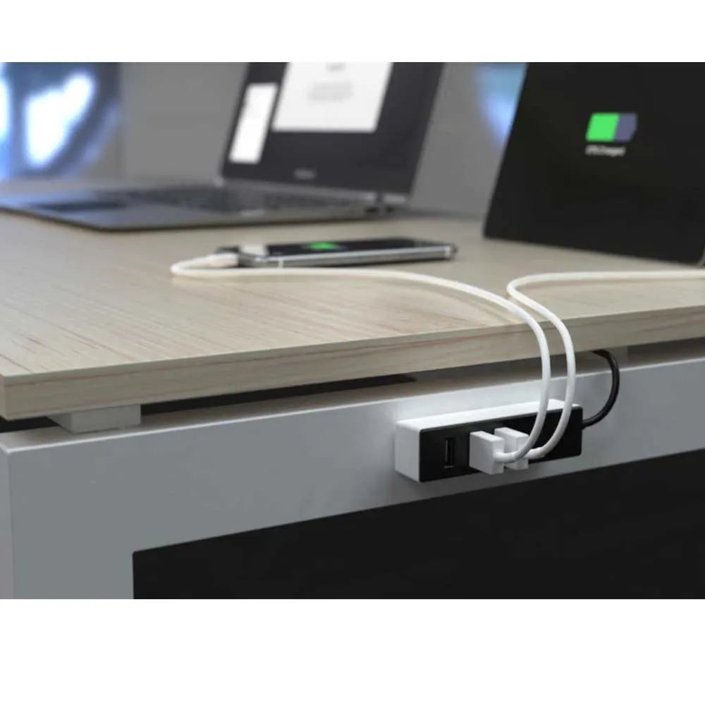 USB šakotuvas su 3 USB A jungtimis (tik krovimui)